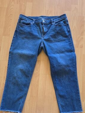 Old Navy Women's Dark Blue Straight-Leg Jeans